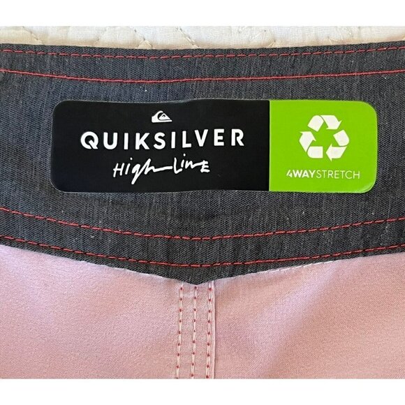 Quiksilver High-Line 4 Way Stretch Men's Sz 34 Red Blue Boardshorts - Picture 3 of 8